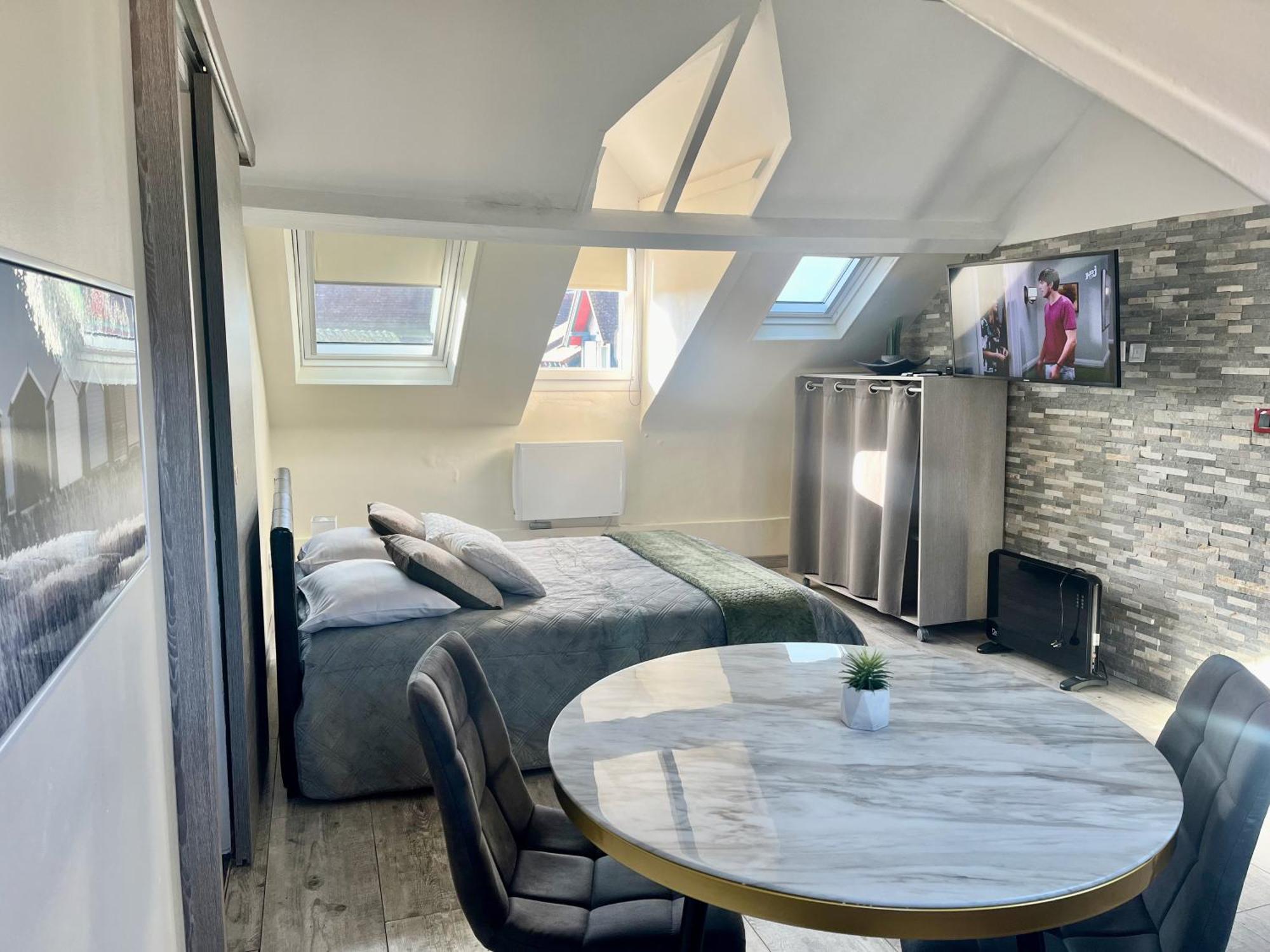 La Villa L'Oiseau Bleu Proche De La Plage Et De Deauville !!! Awards 2025 布伦维尔索梅 外观 照片