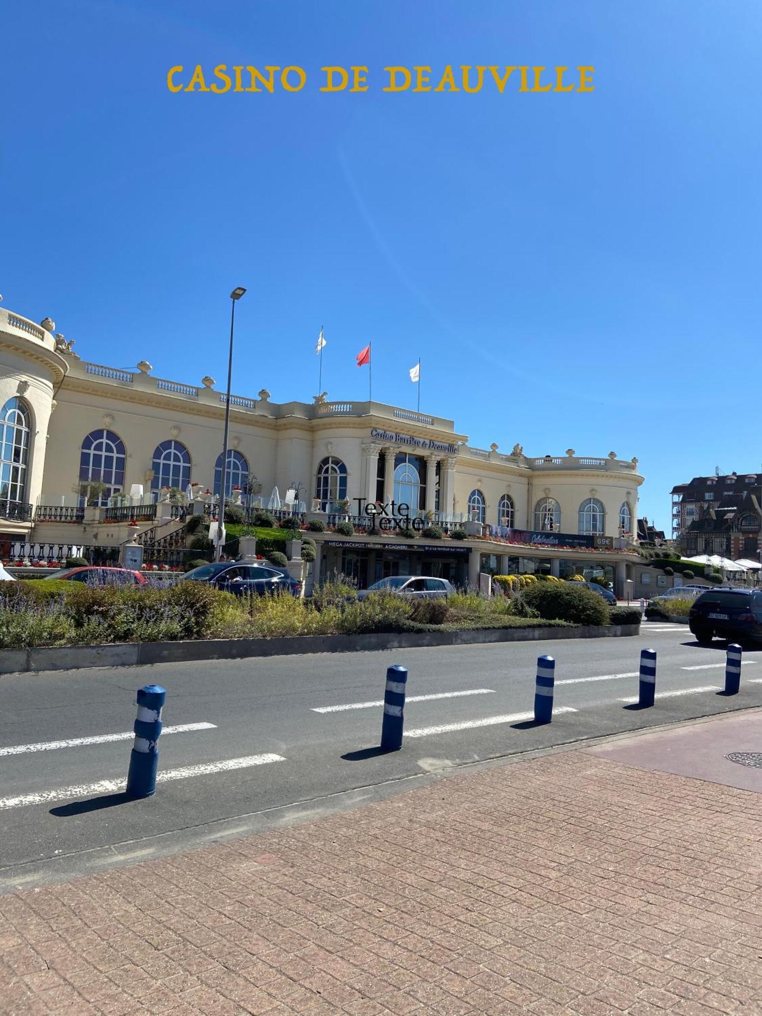La Villa L'Oiseau Bleu Proche De La Plage Et De Deauville !!! Awards 2025 布伦维尔索梅 外观 照片