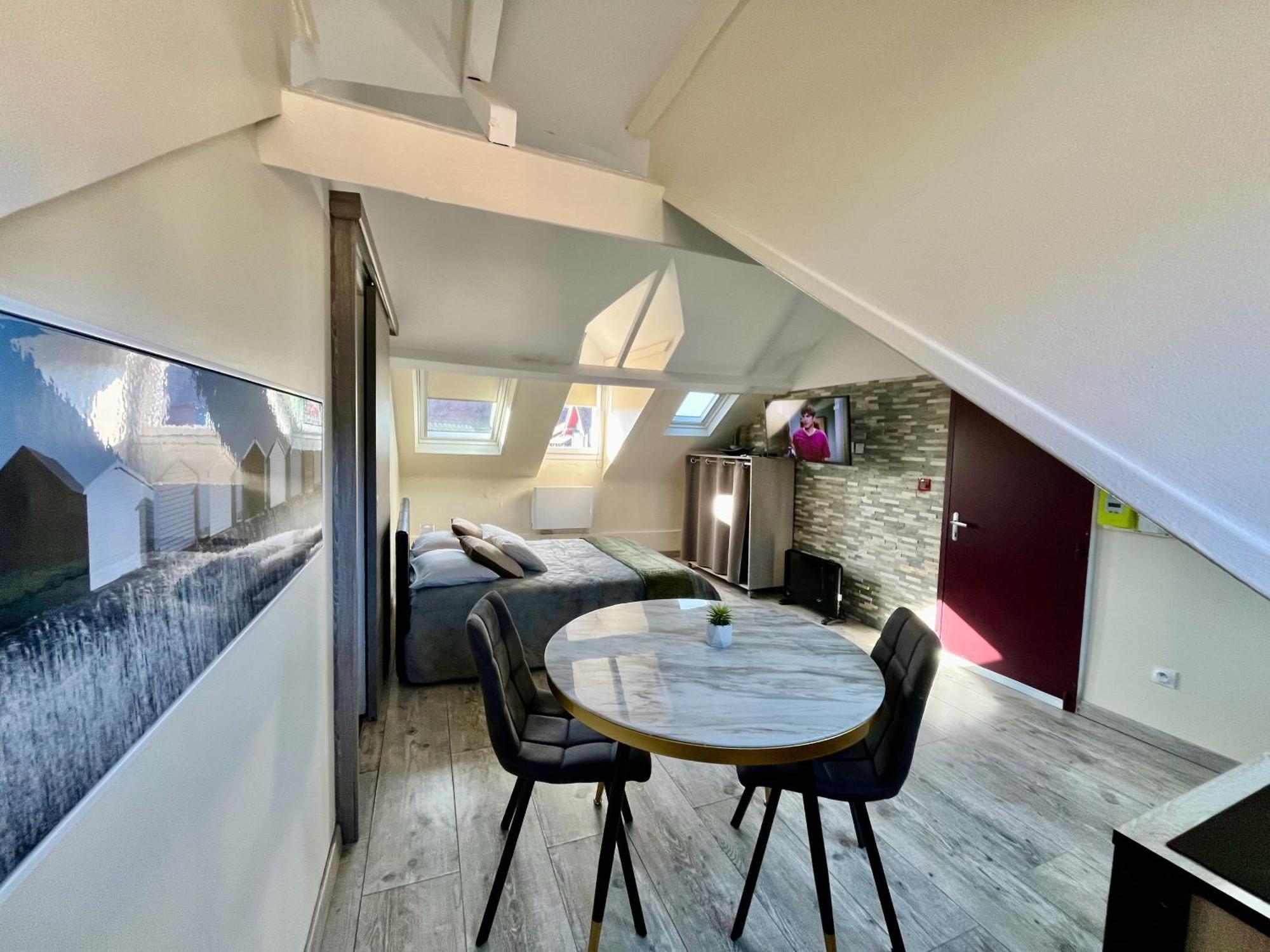 La Villa L'Oiseau Bleu Proche De La Plage Et De Deauville !!! Awards 2025 布伦维尔索梅 客房 照片