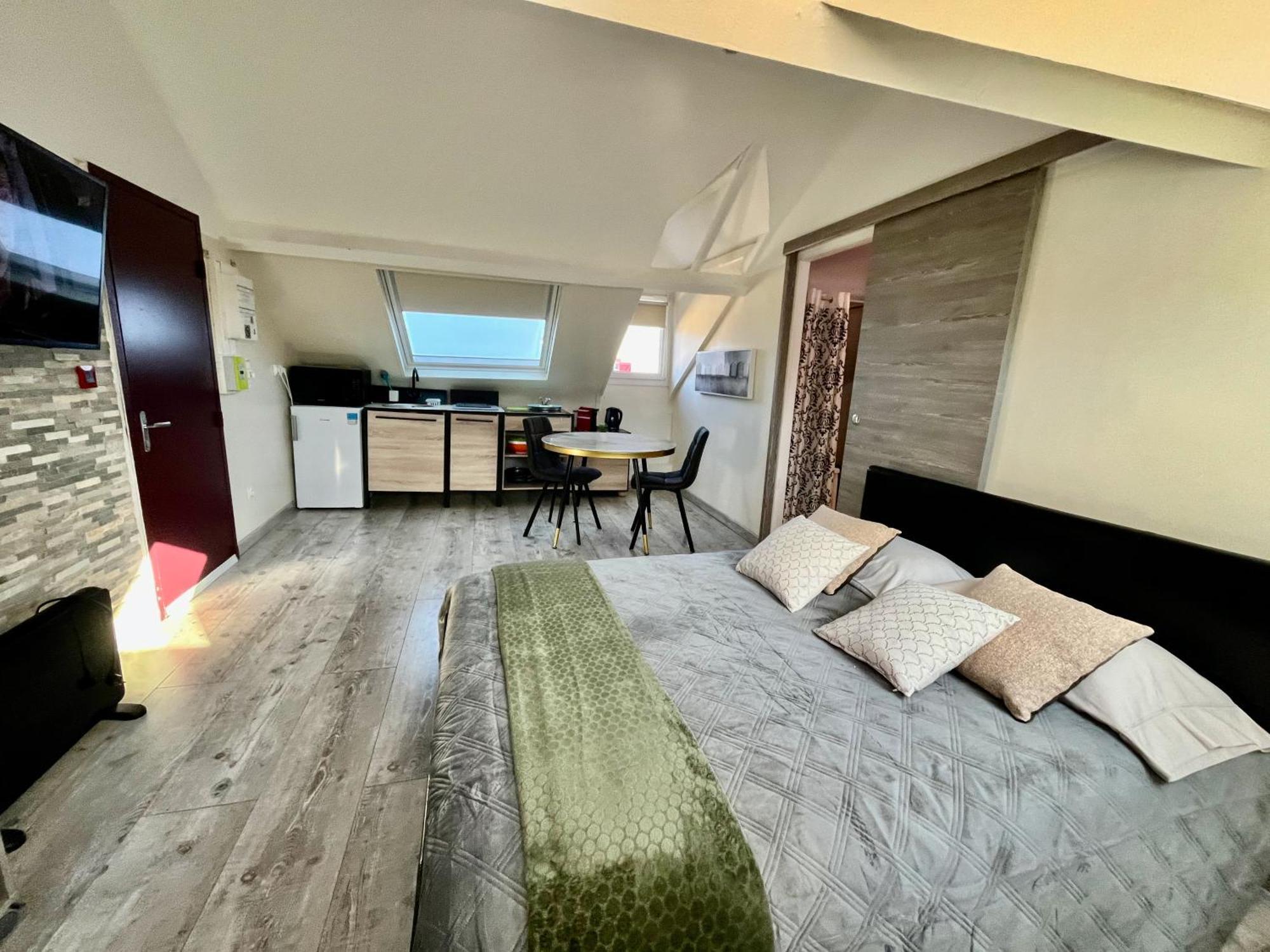 La Villa L'Oiseau Bleu Proche De La Plage Et De Deauville !!! Awards 2025 布伦维尔索梅 客房 照片